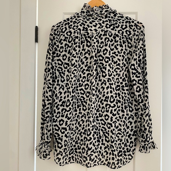 J. Crew Classic Fit Ruffleneck Popover Shirt in Bold Leopard Size 4 - Picture 3 of 6